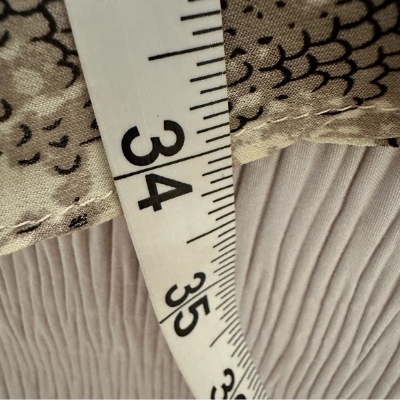 🆕 The Impeccable Pig Snake Skin Short Sleeve Wrap Dress Size L - Picture 13 of 15